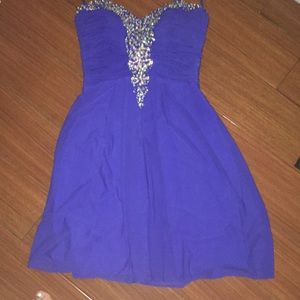 short prom dress / homecoming dress